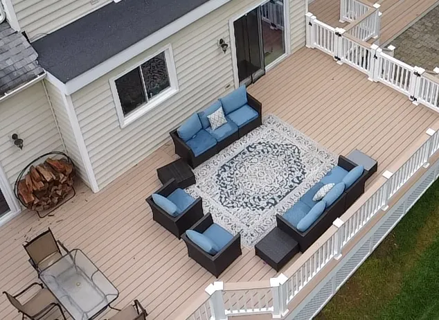 Multi-level deck installation Maryland